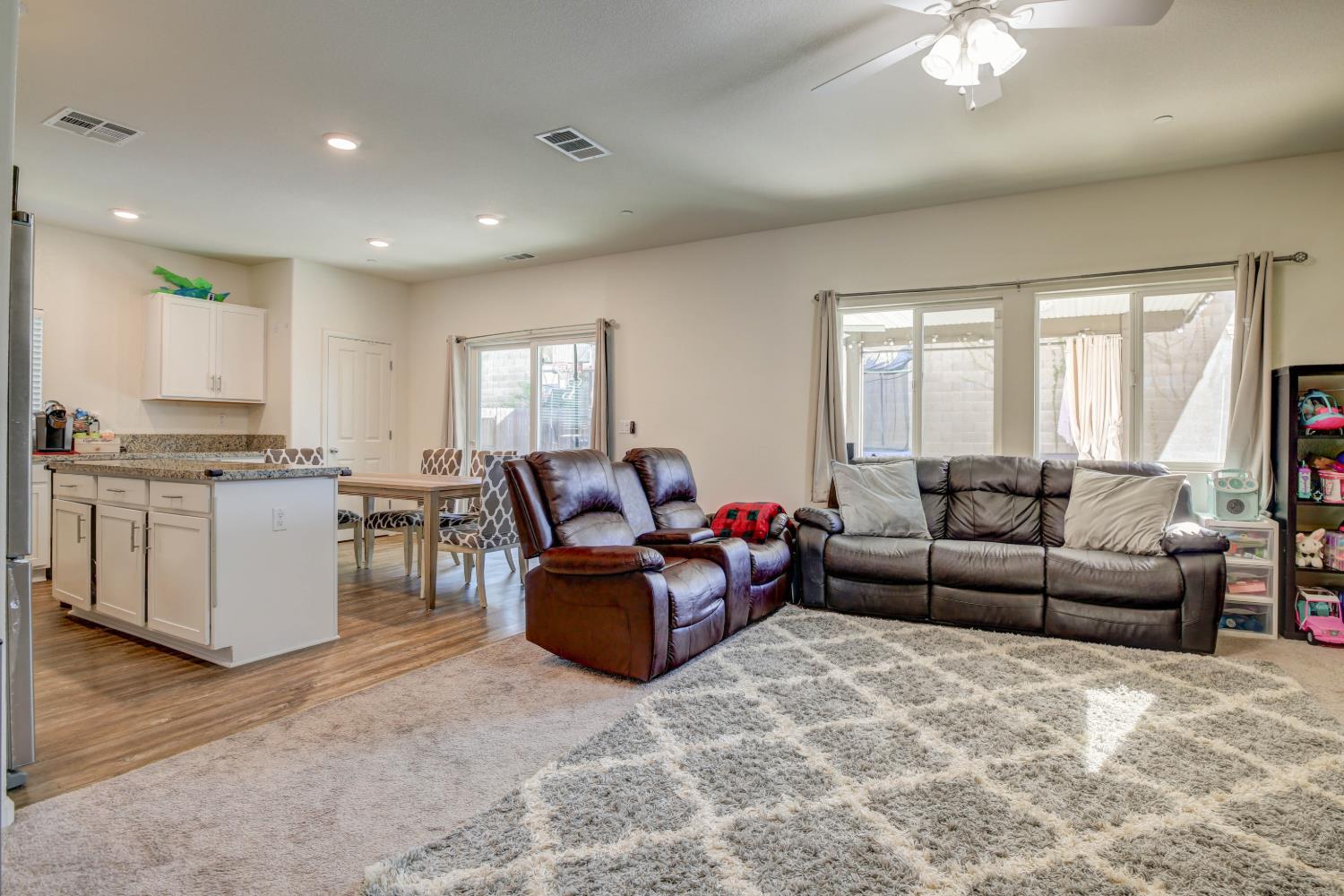 8320 KOSSUM Way