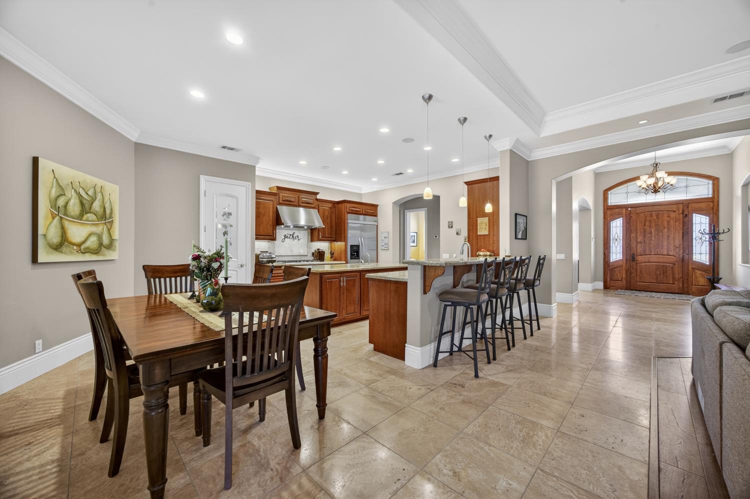 9569 De La Rosa Place
