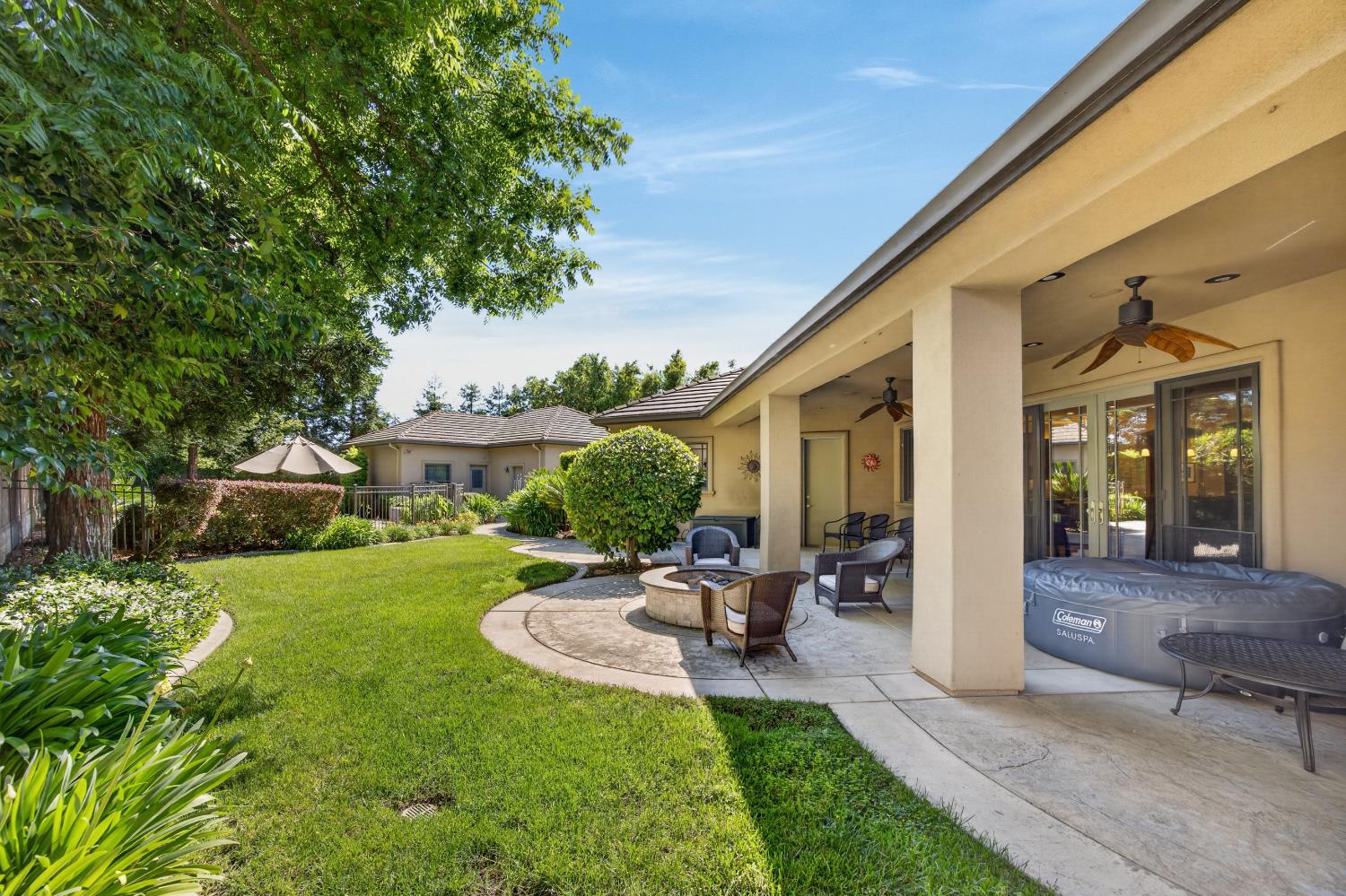 9569 De La Rosa Place