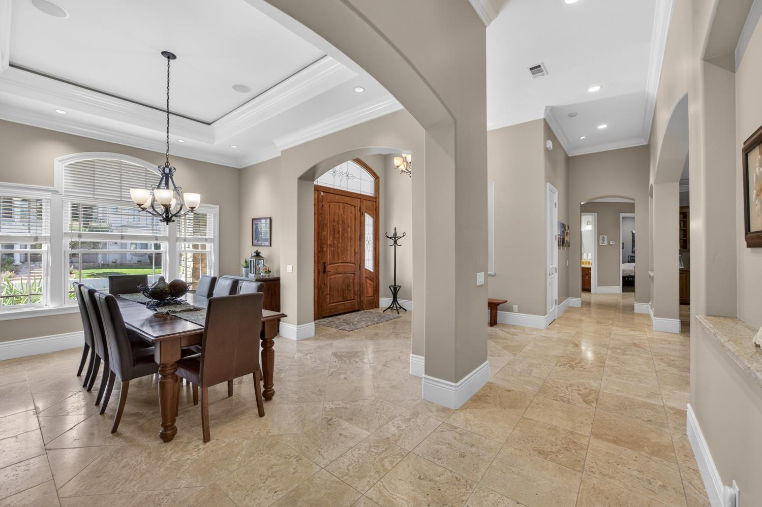 9569 De La Rosa Place