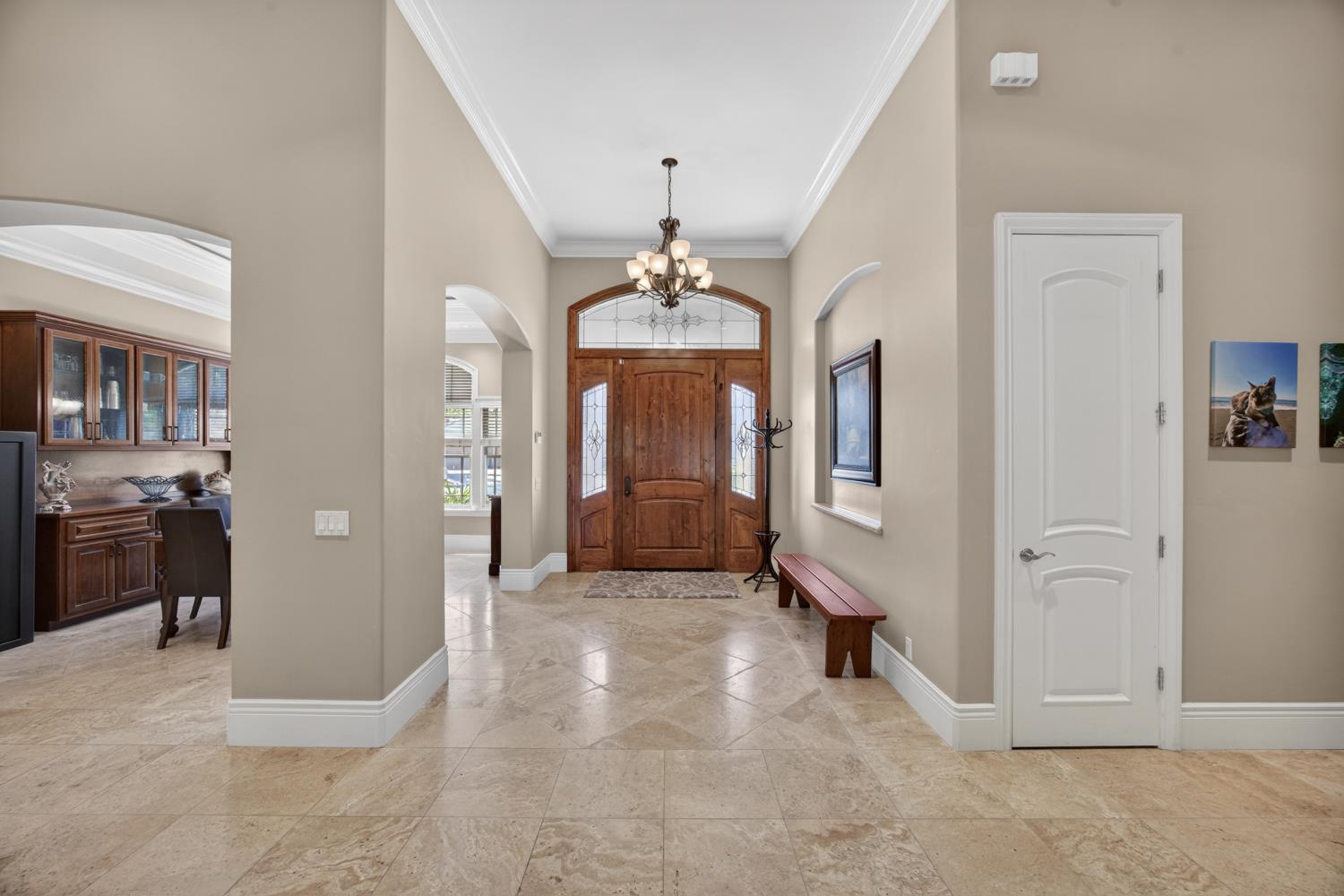 9569 De La Rosa Place