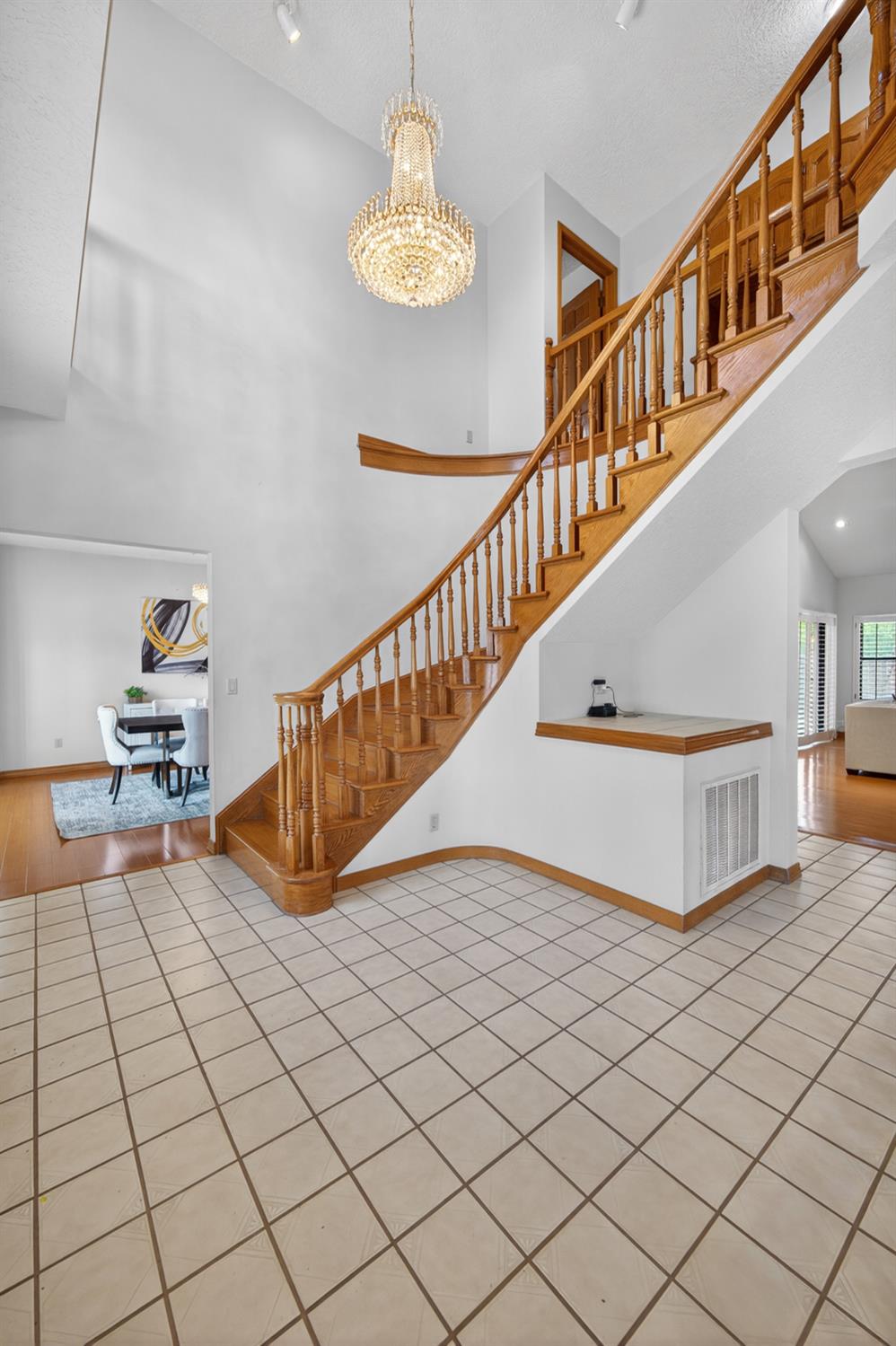 101 AUDUBON Circle