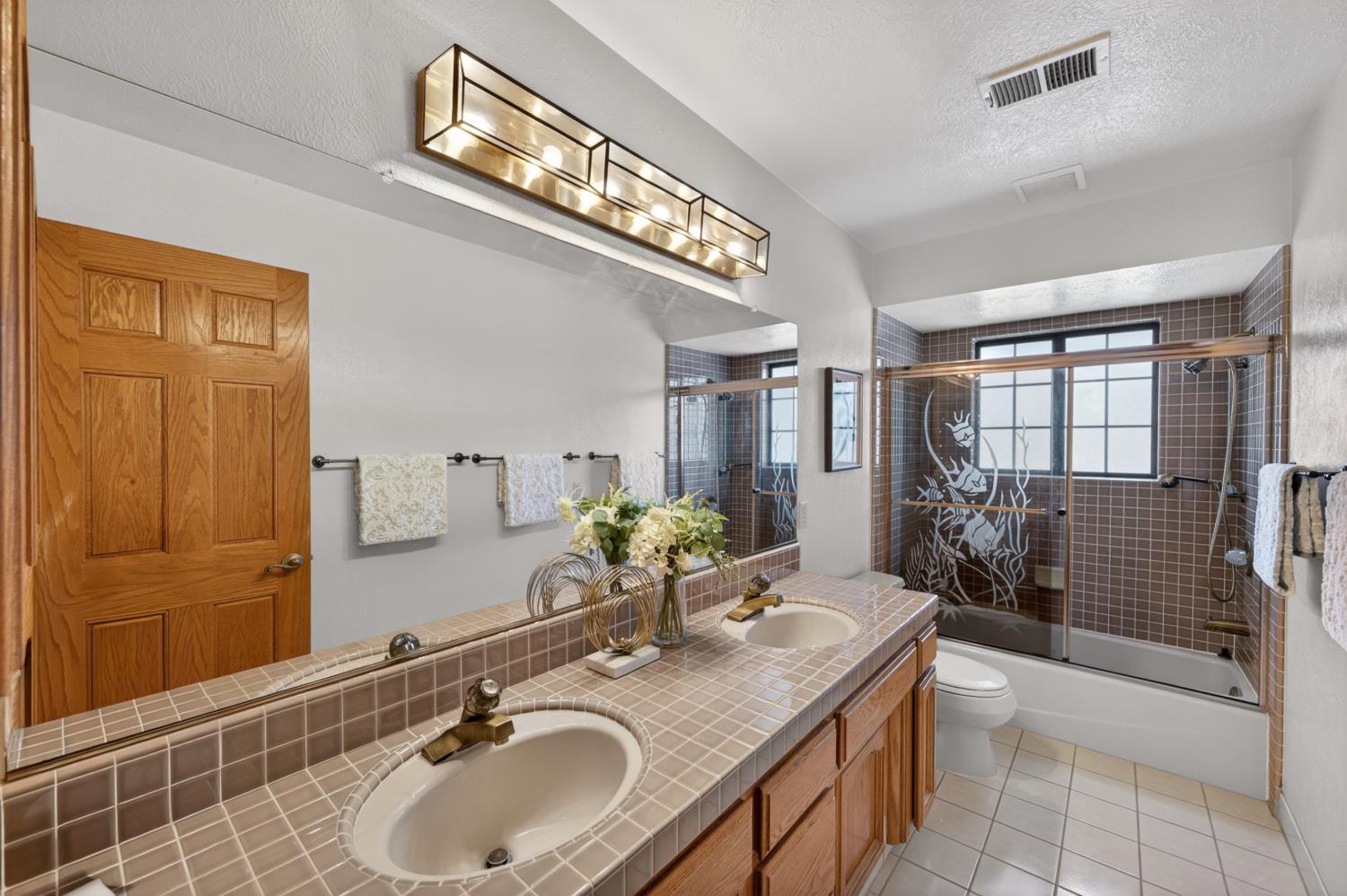 101 AUDUBON Circle