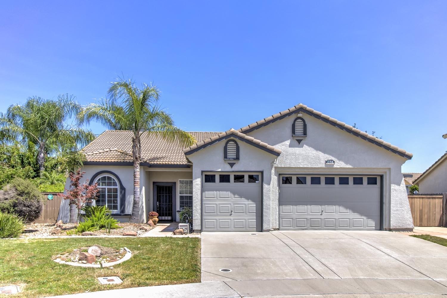 9827 Brinzino Court