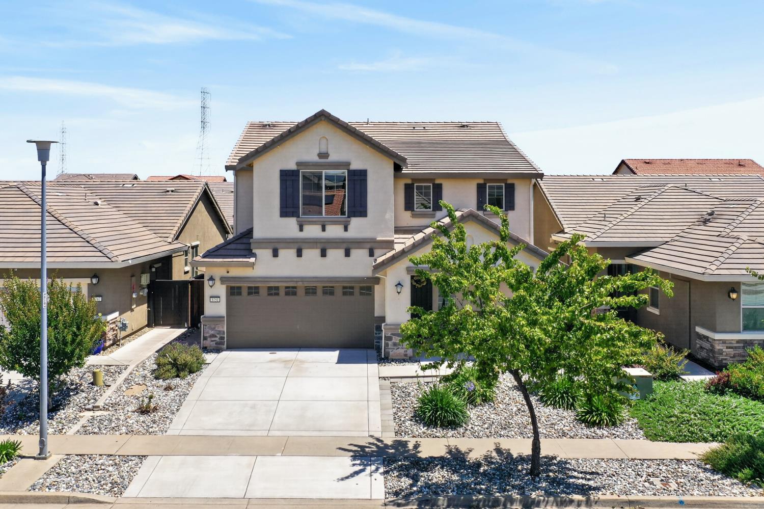 3751 EDINGTON Drive