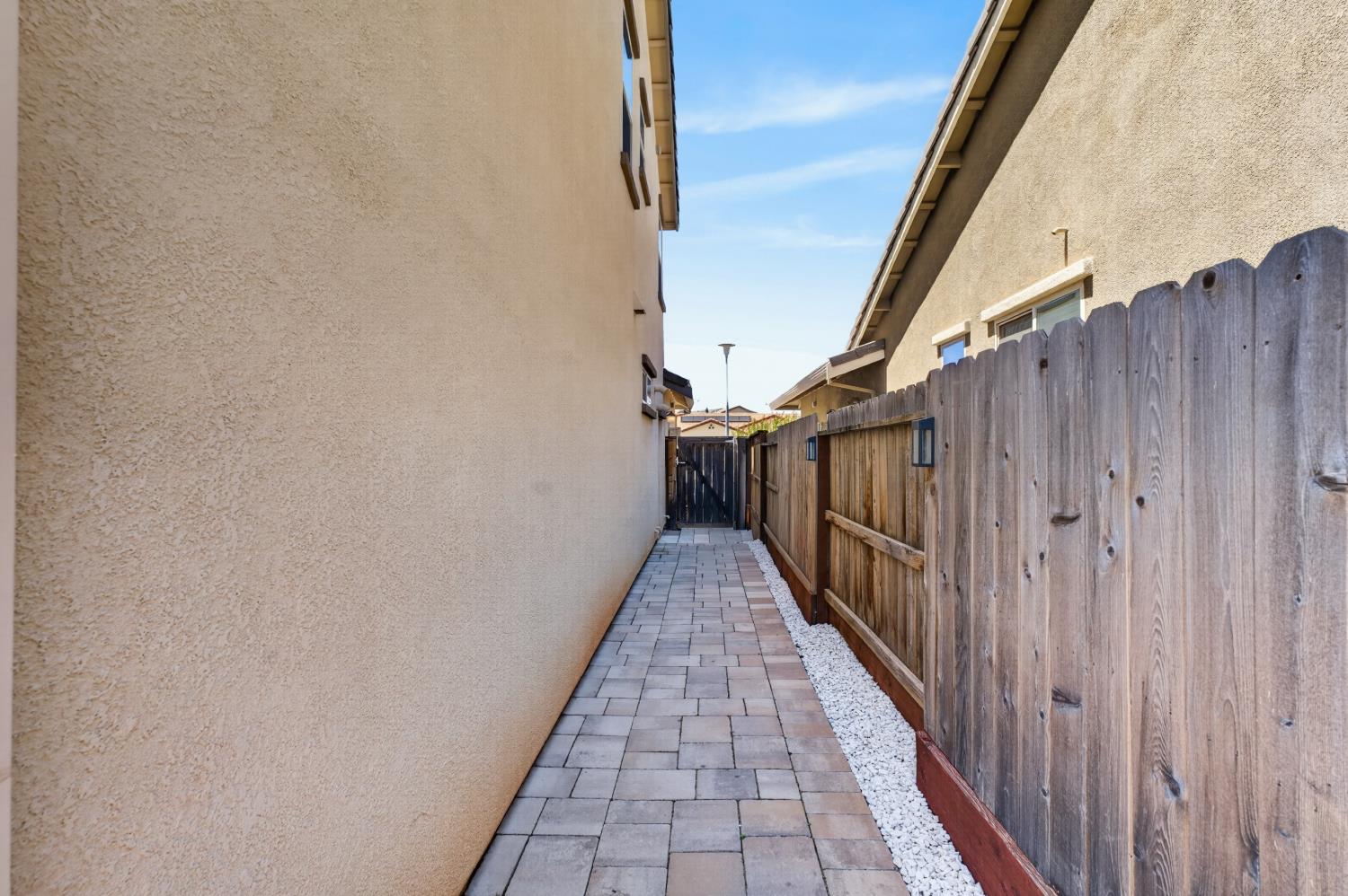 3751 EDINGTON Drive