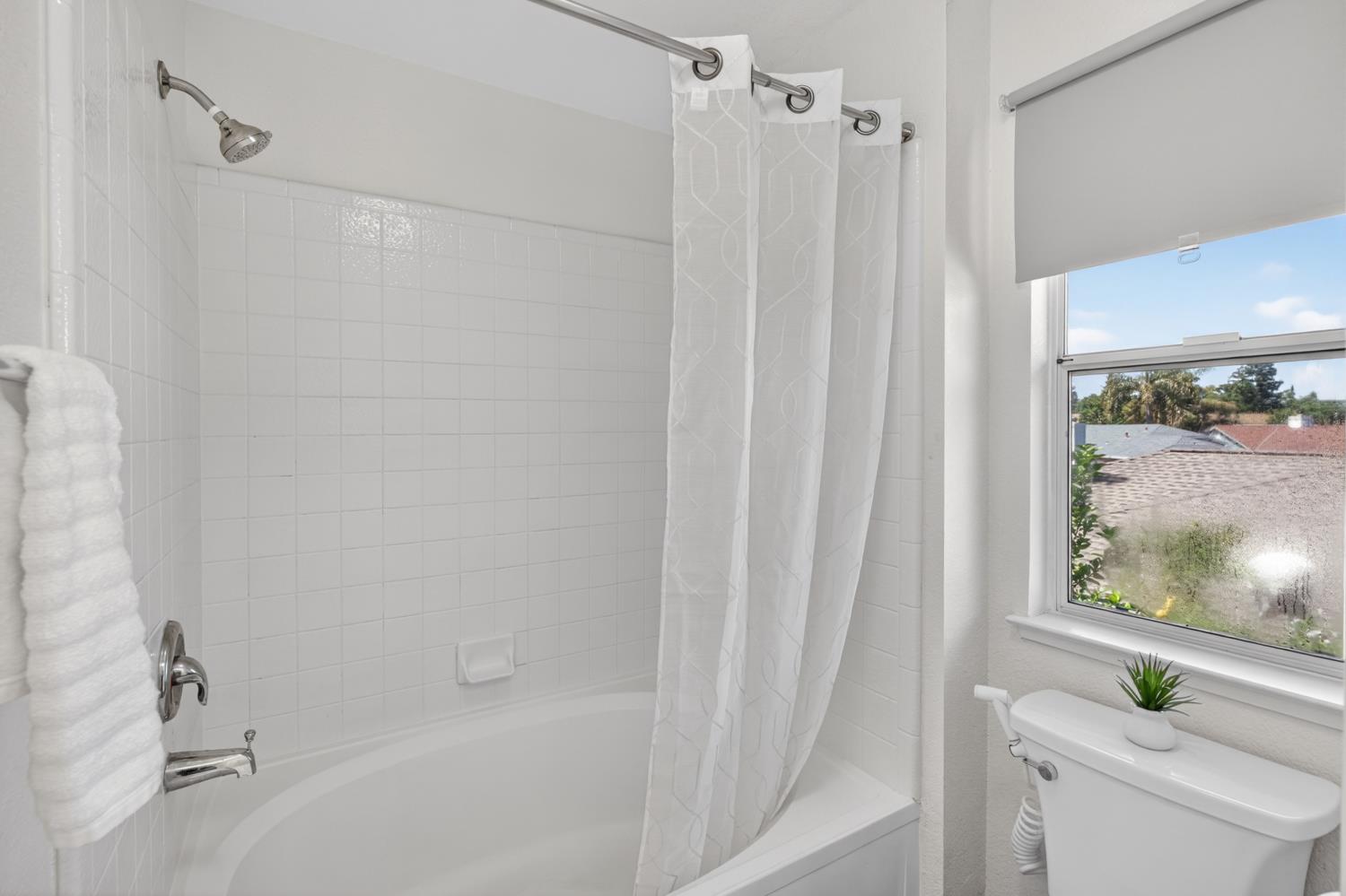 5347 Coral Creek Way