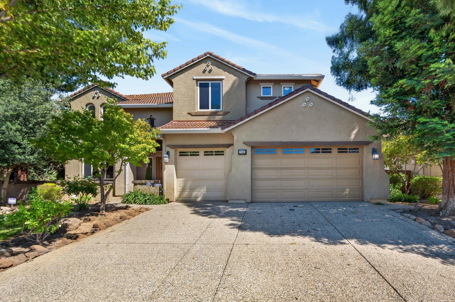 6847 Boa Nova Drive