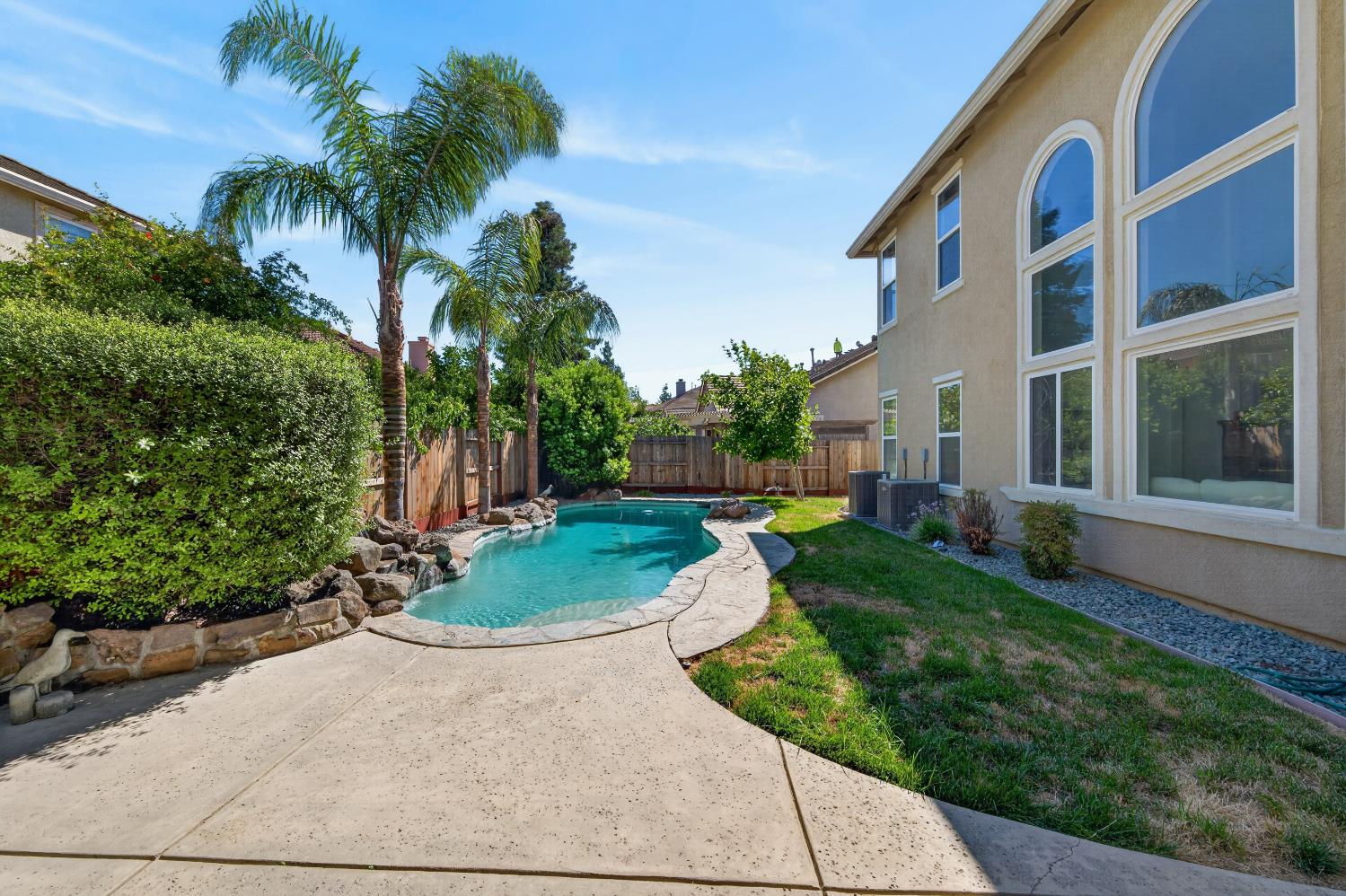 6847 Boa Nova Drive