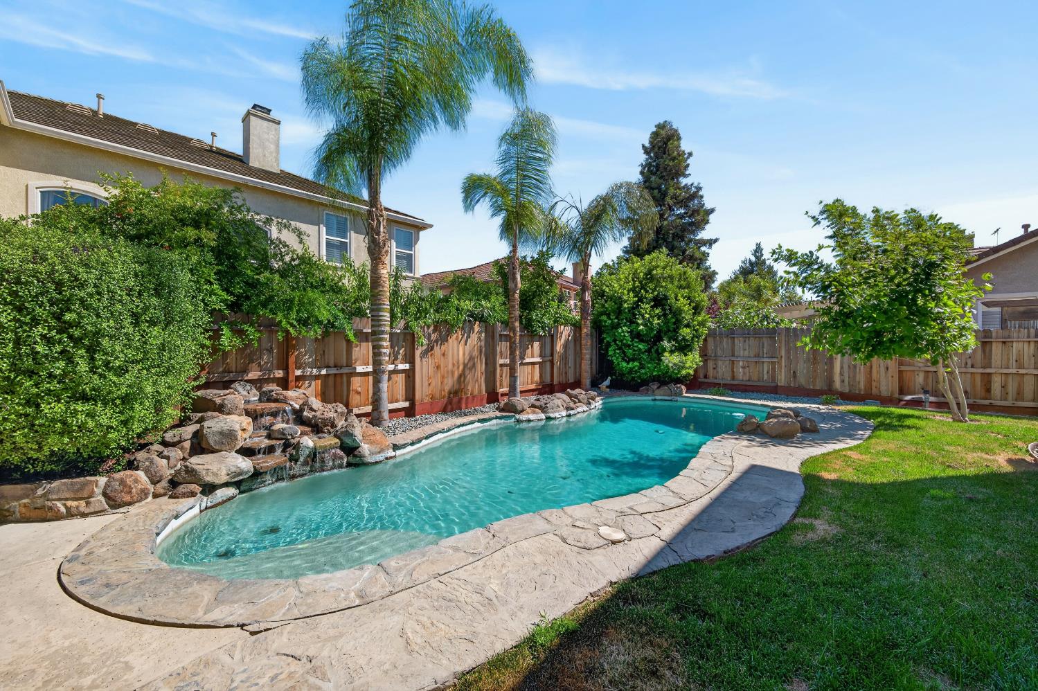 6847 Boa Nova Drive