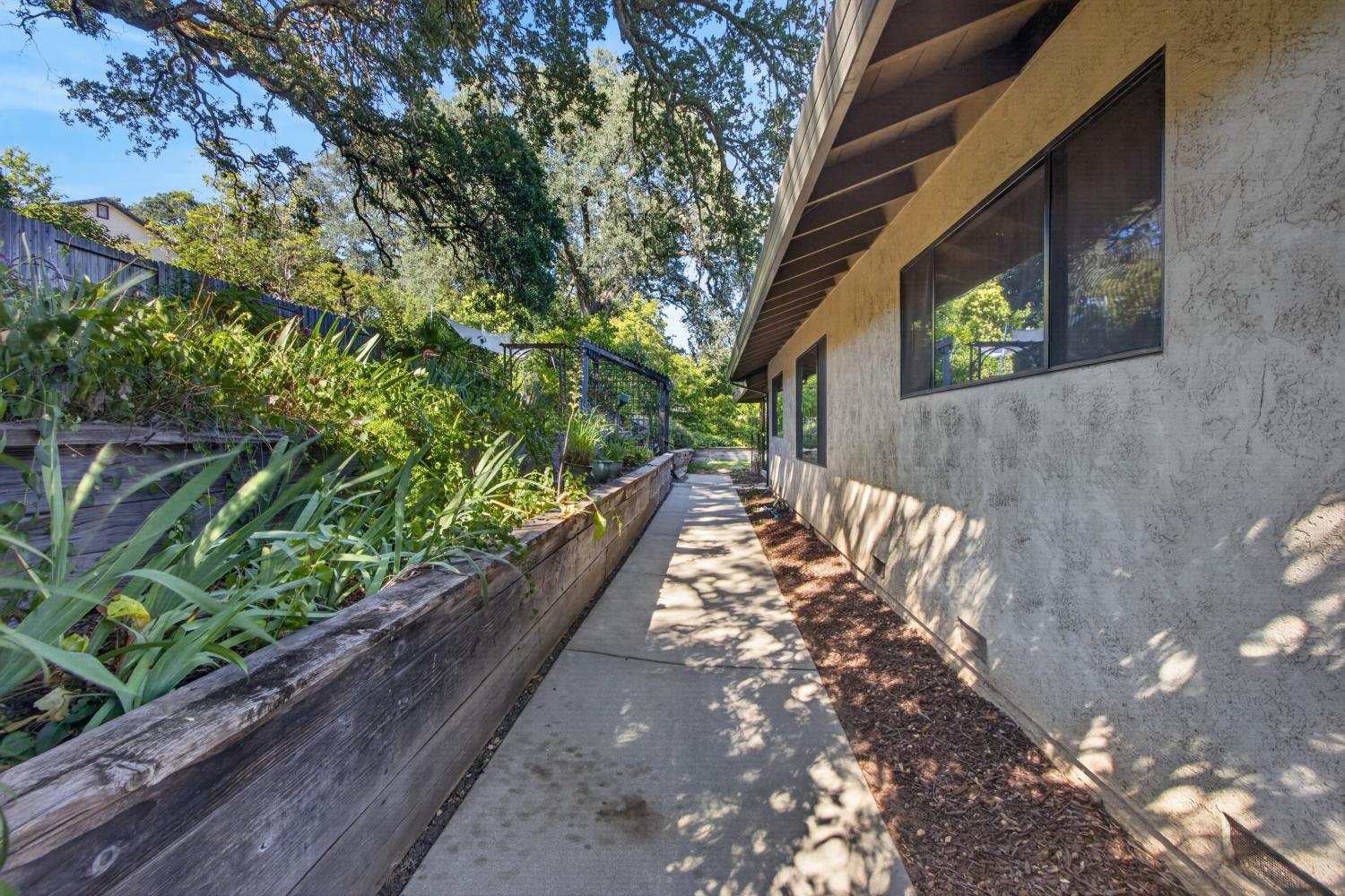 315 Diamond Oaks Road