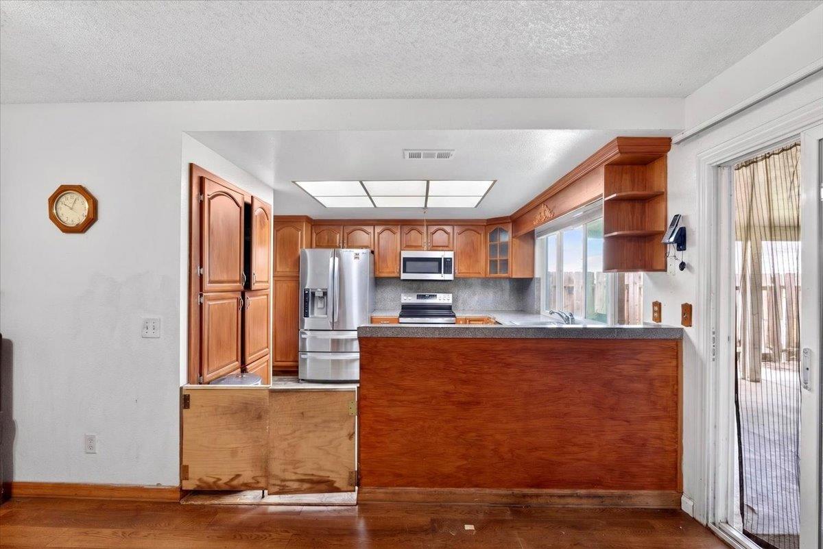 8277 Southfields Circle