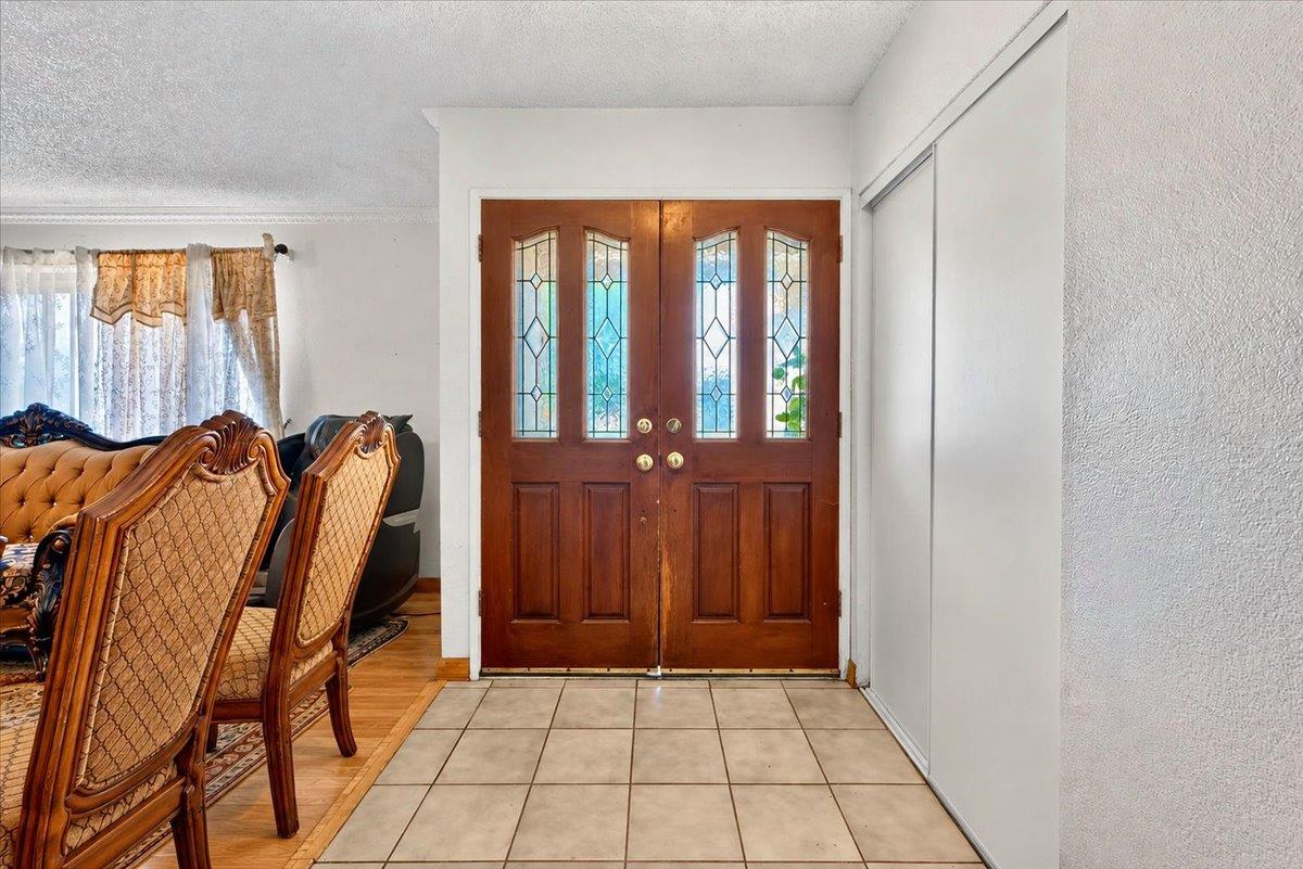 8277 Southfields Circle