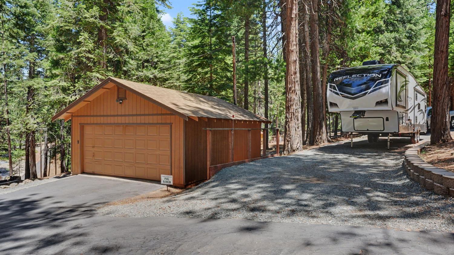18500 W Inspiration Drive