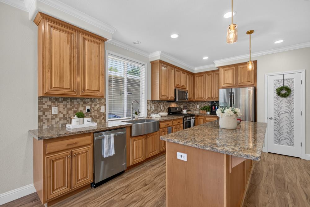 64 Timber Cove 64