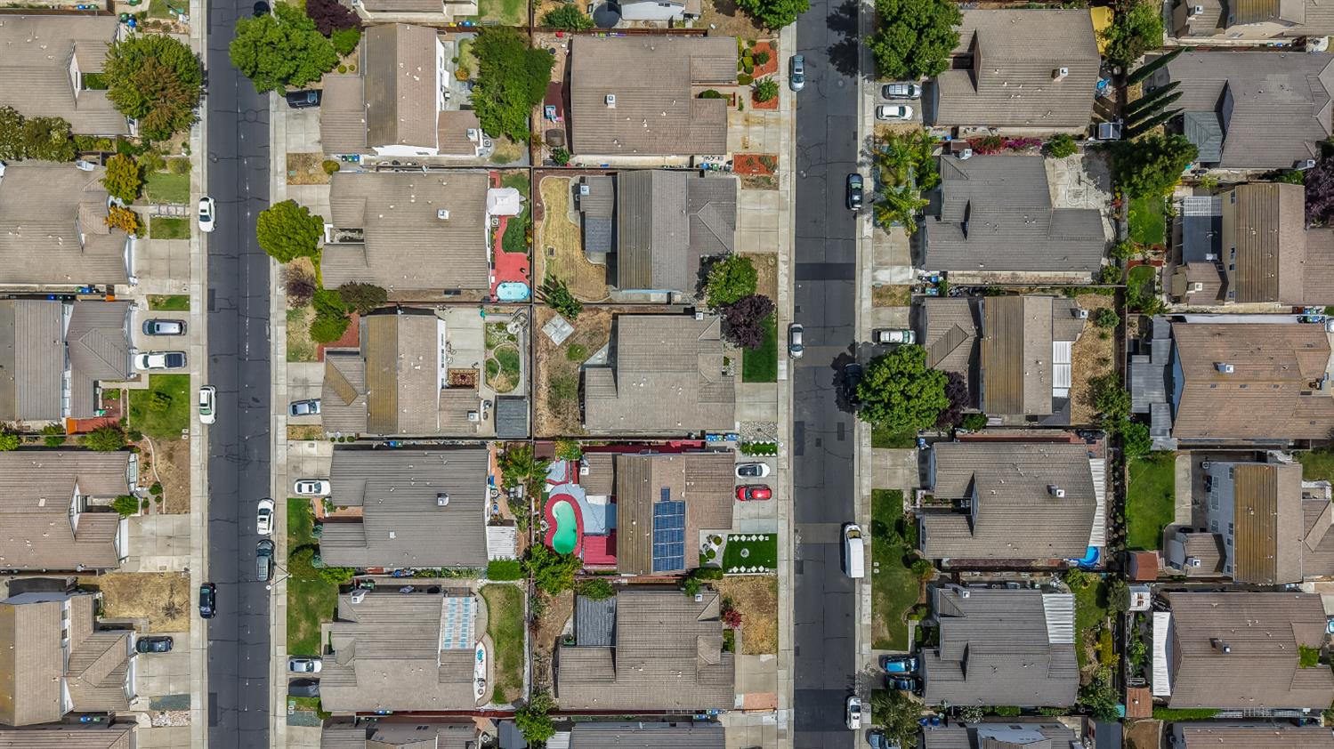 6613 Eskridge Way
