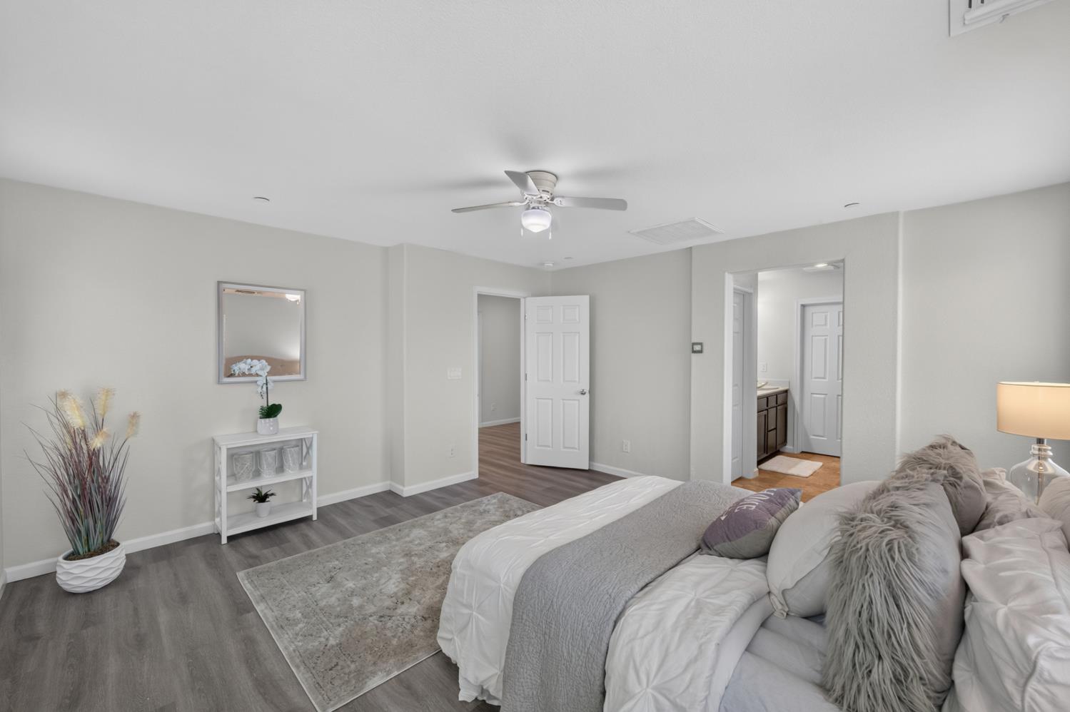 2924 Longboat Key Way