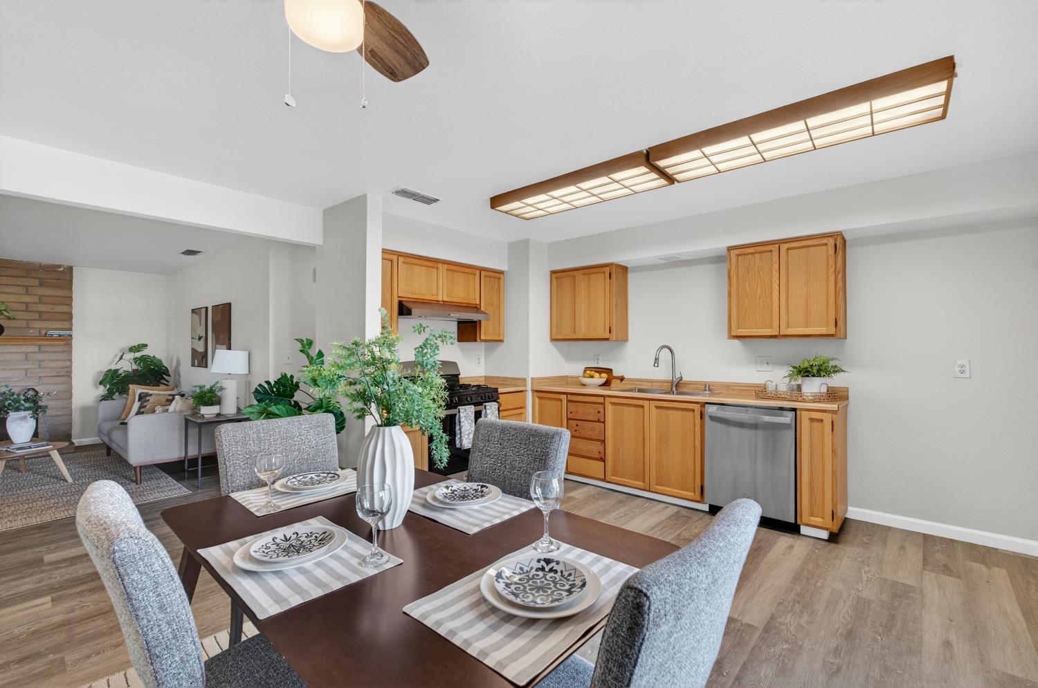 7323 CARRIAGE Drive