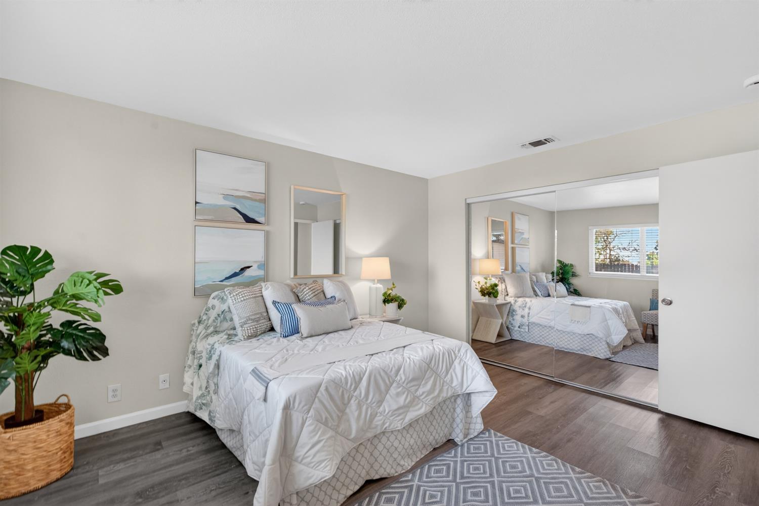 7323 CARRIAGE Drive