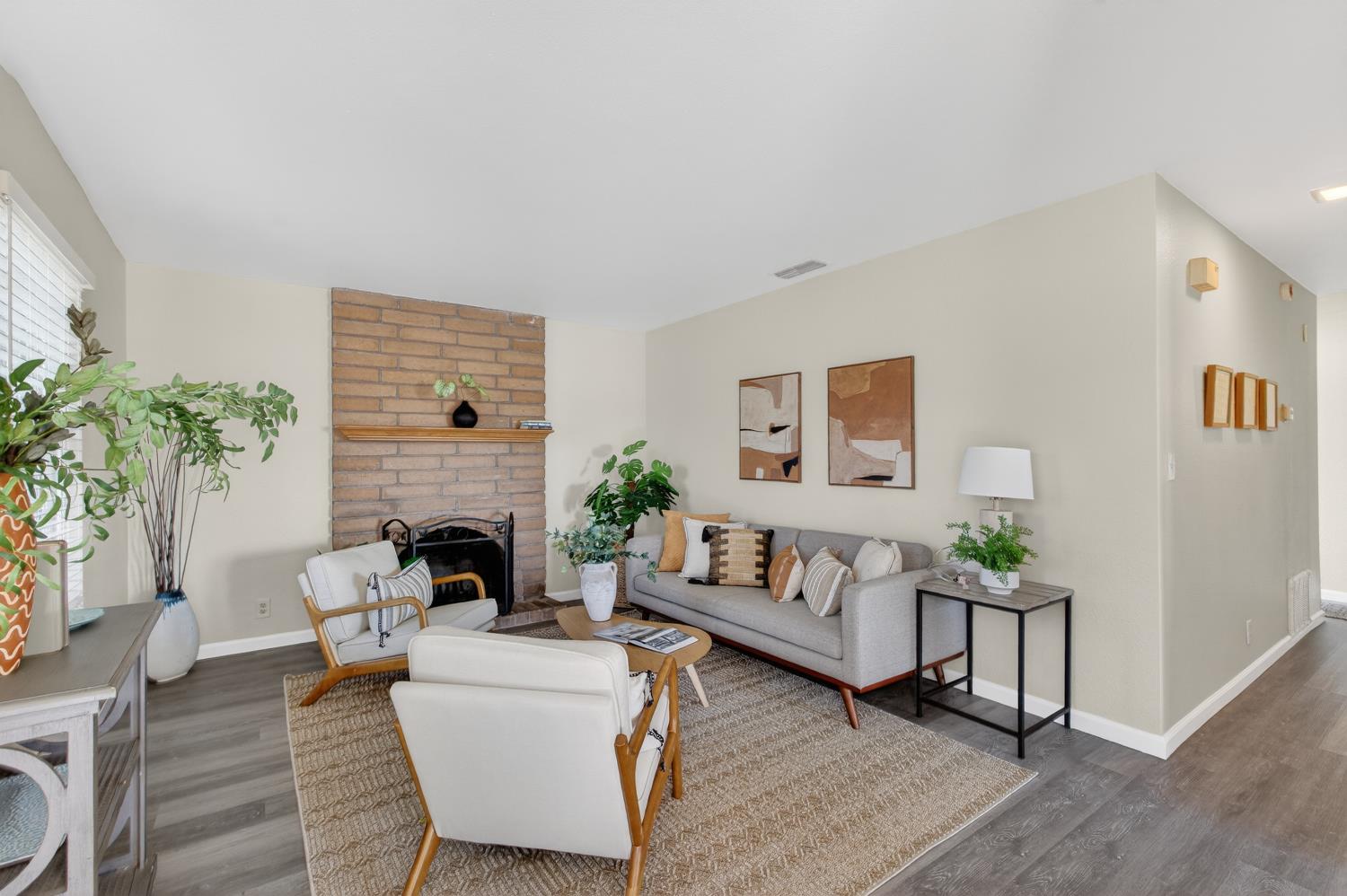7323 CARRIAGE Drive