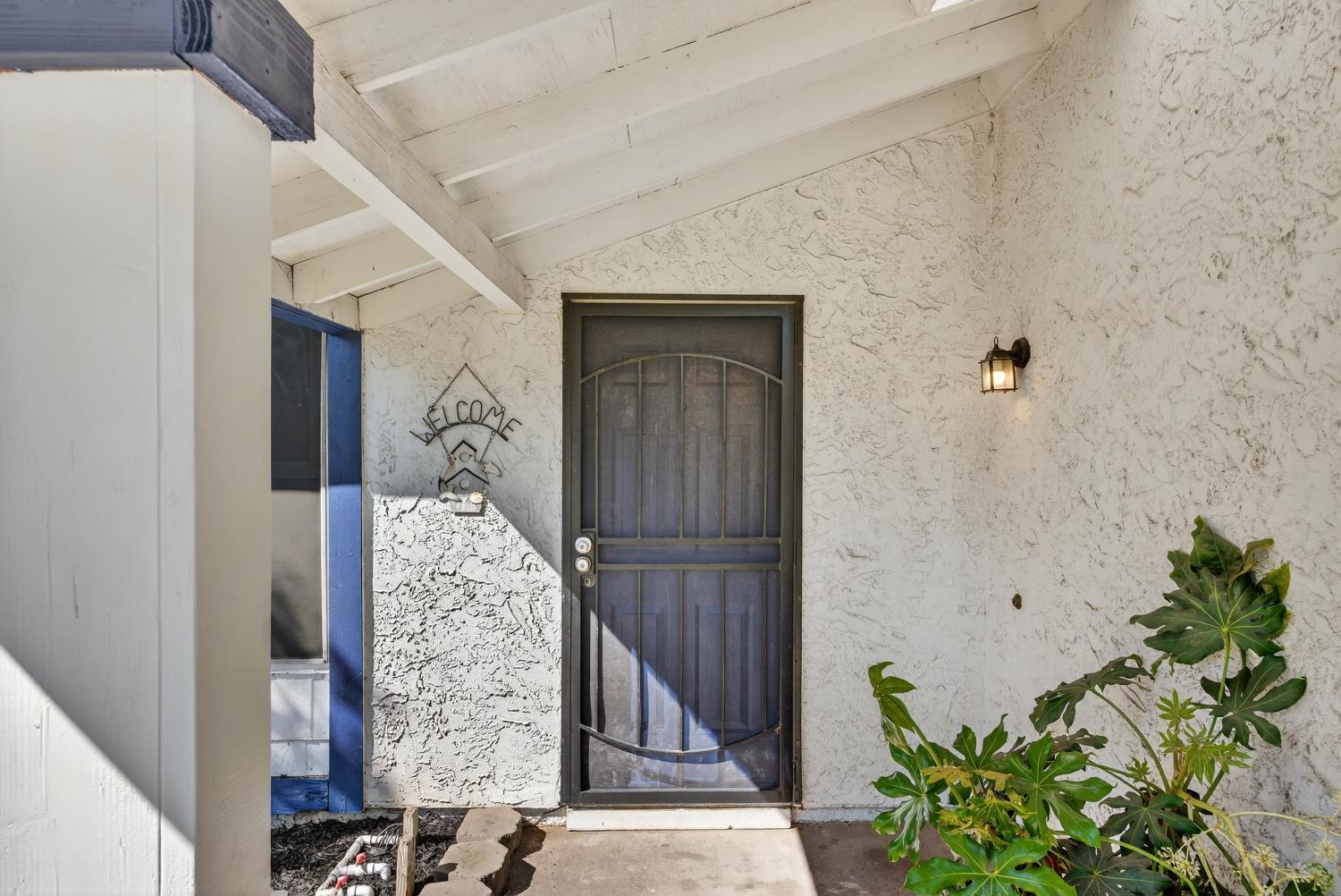 7323 CARRIAGE Drive