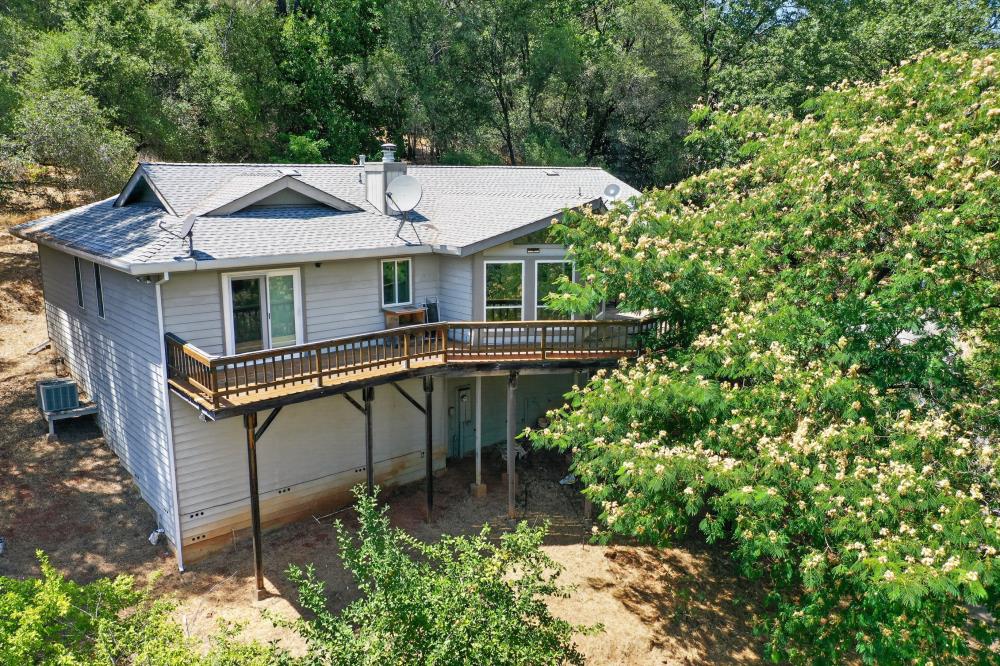 19221 Wolf Creek Road