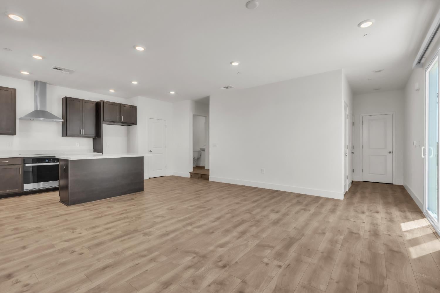 7843 Delta Shores Circle N