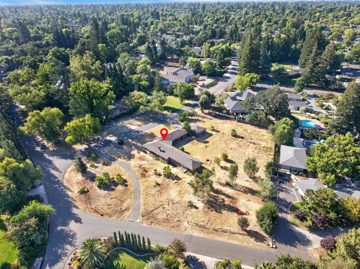 1851 LA PLAYA Way