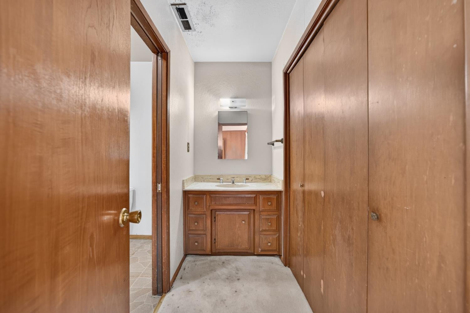 1851 LA PLAYA Way