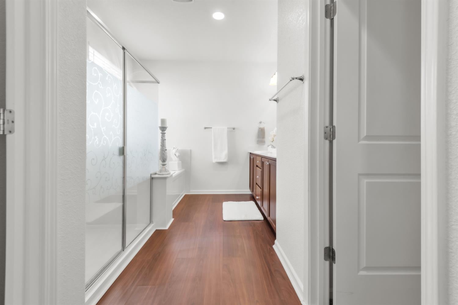 8421 Vila Gale Way