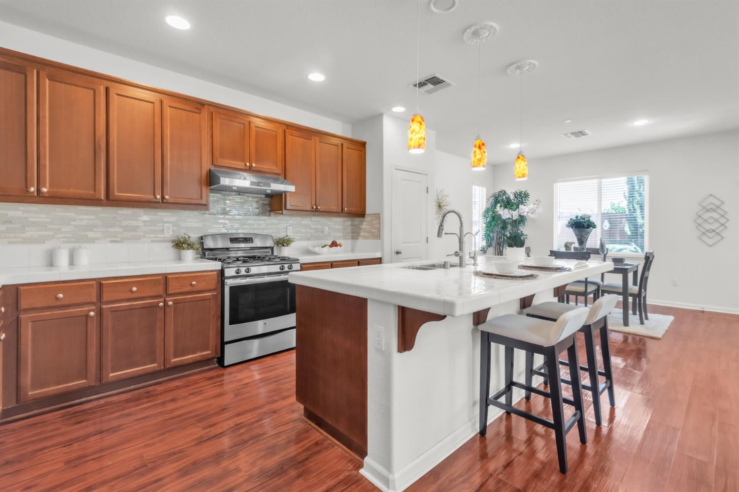 8421 Vila Gale Way