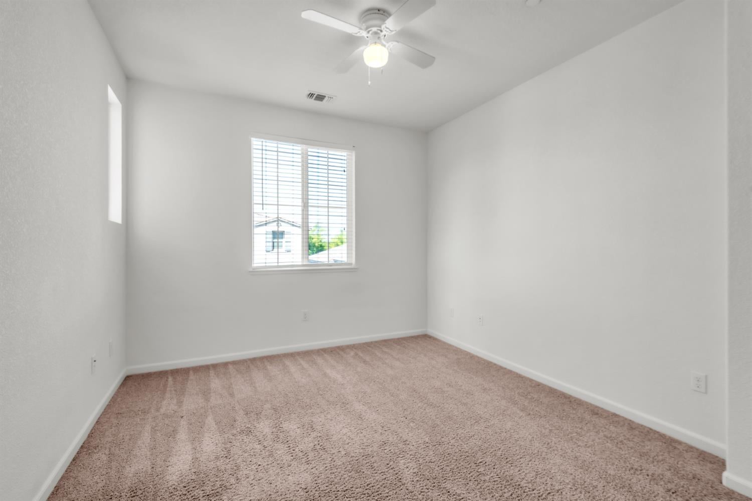 8421 Vila Gale Way