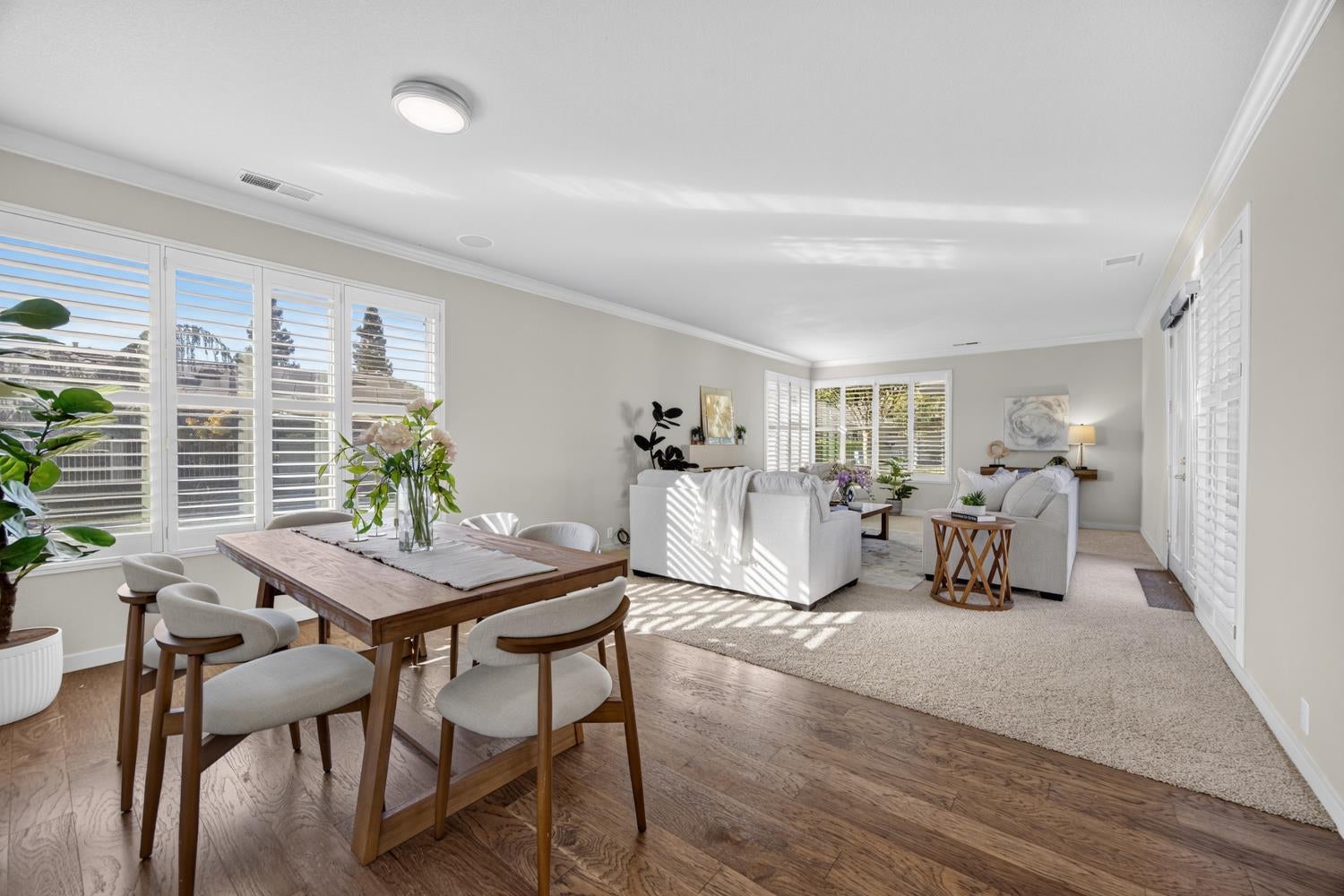 9596 Golf Course Lane