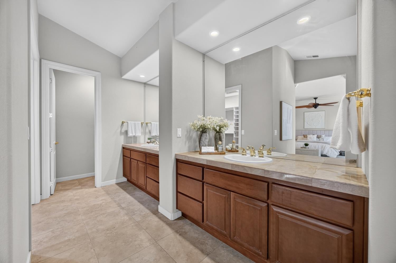 9596 Golf Course Lane