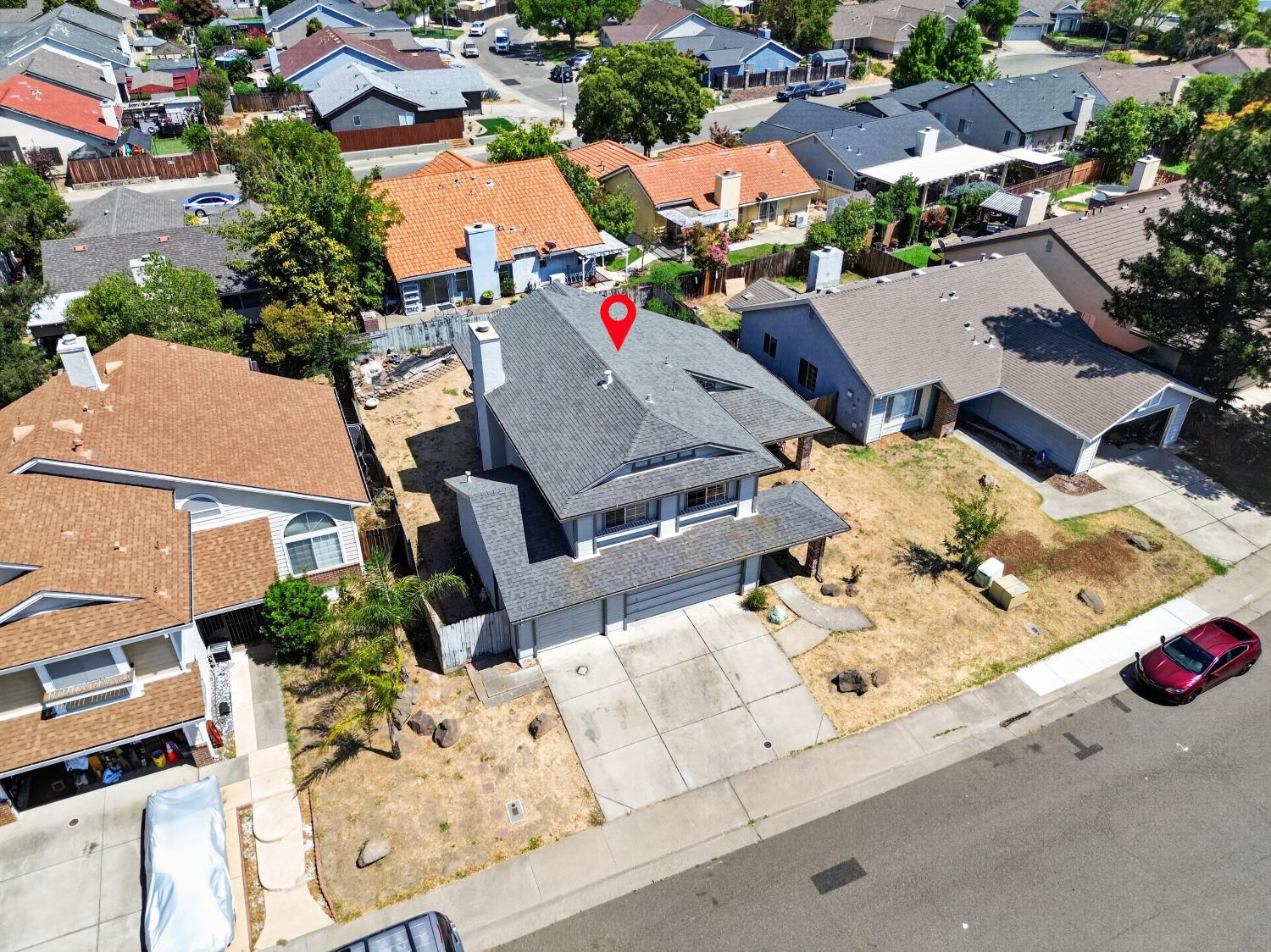 8019 PINOT NOIR Way