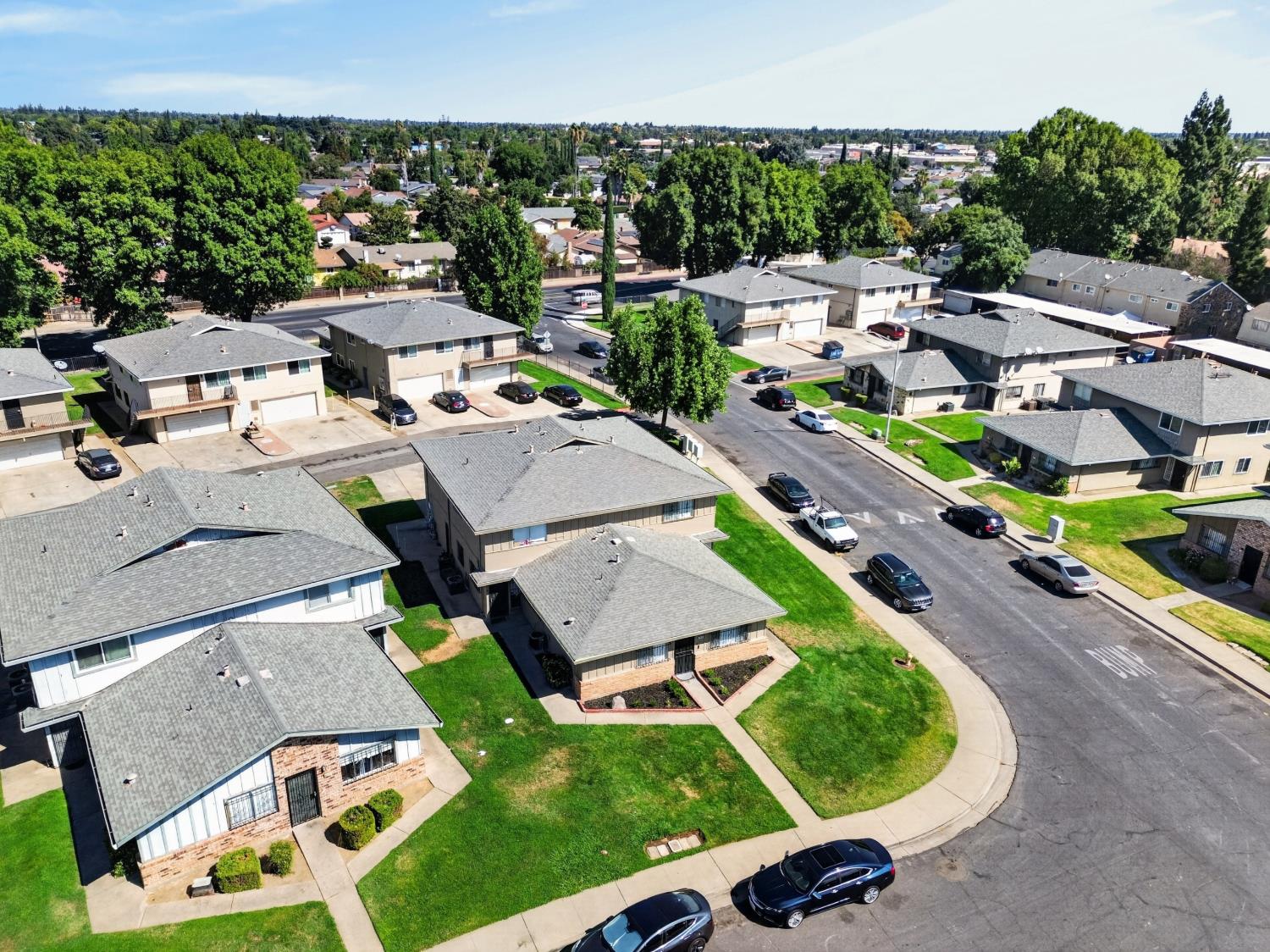4479 La Cresta Way 4