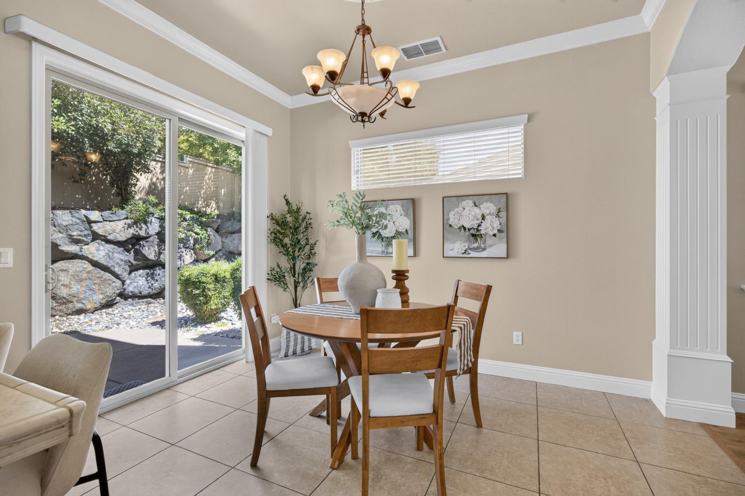 8221 ASHCREST Lane