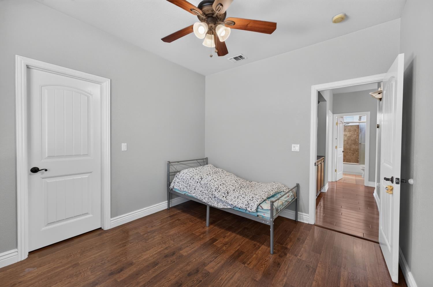 5345 Jade Creek Way