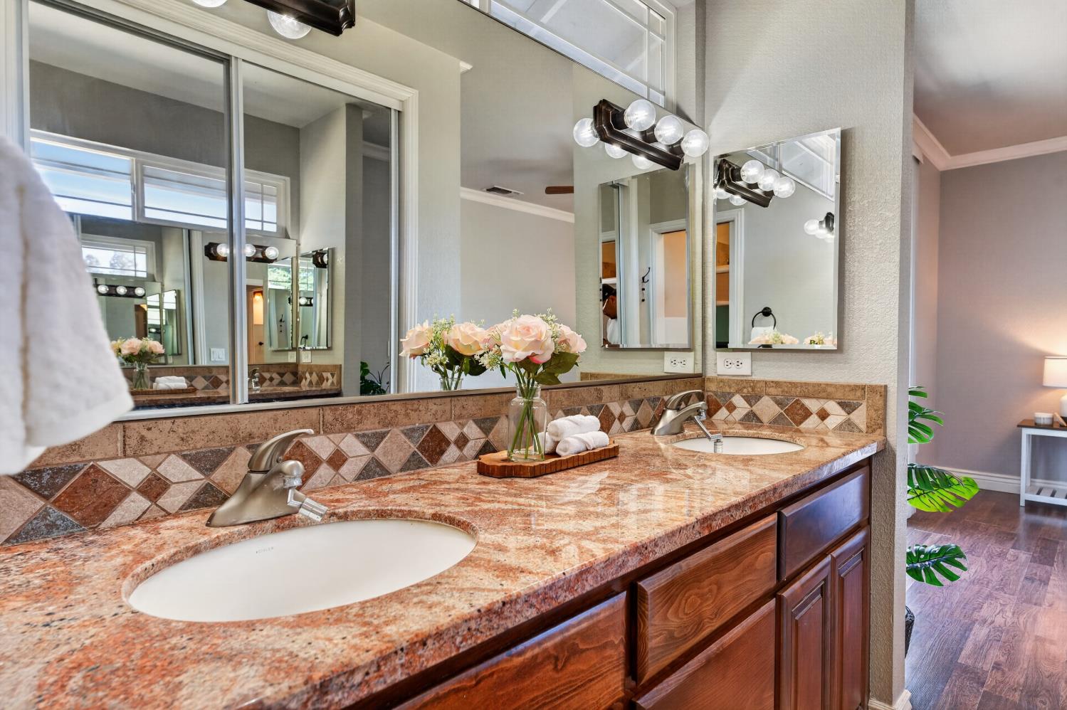 5345 Jade Creek Way