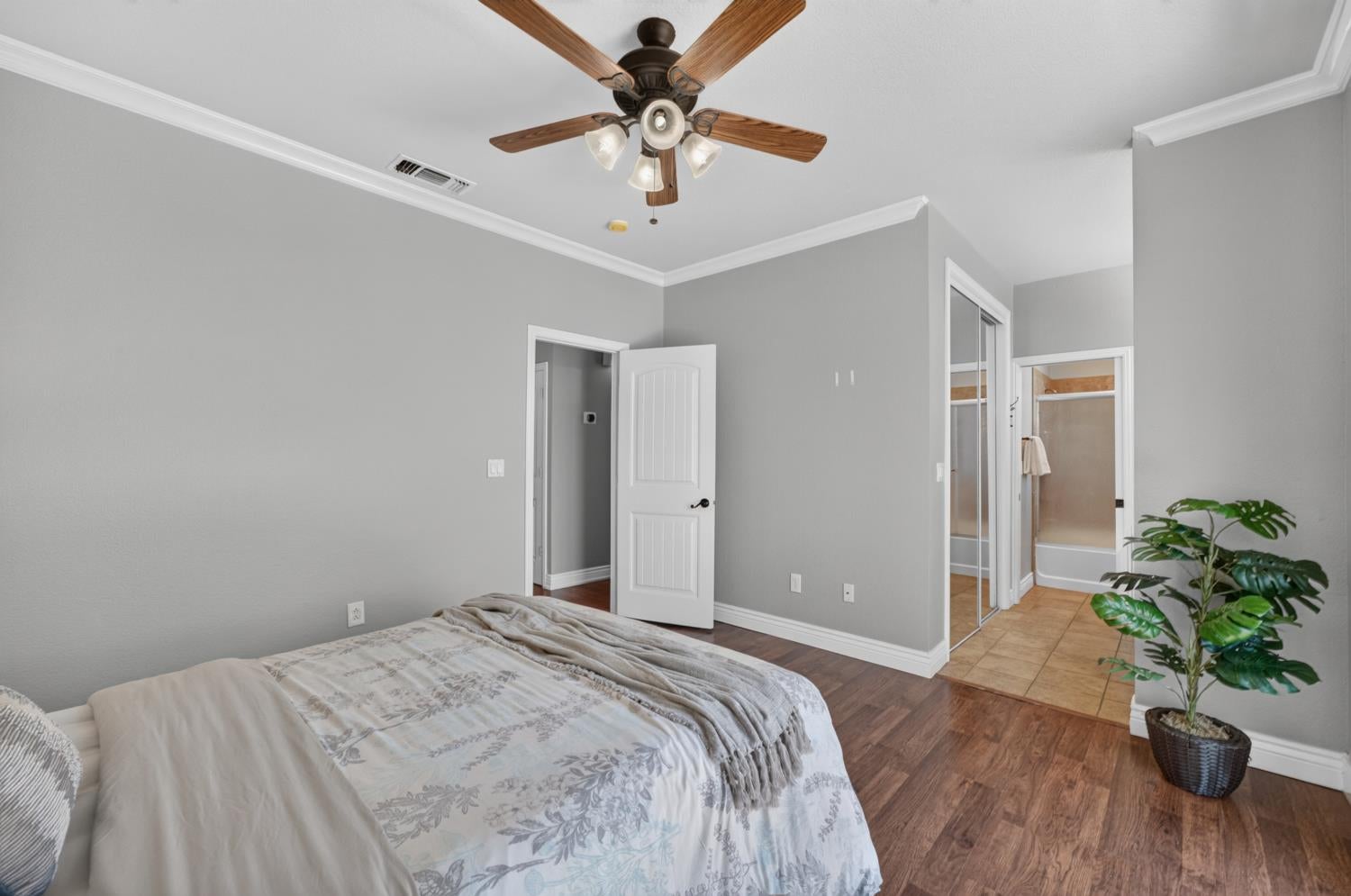 5345 Jade Creek Way