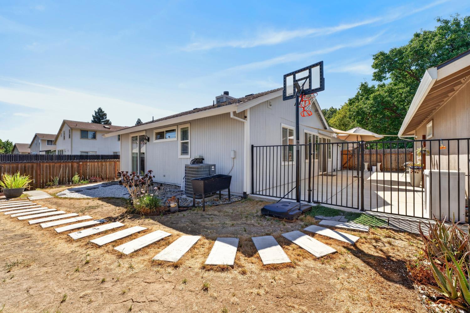 5345 Jade Creek Way