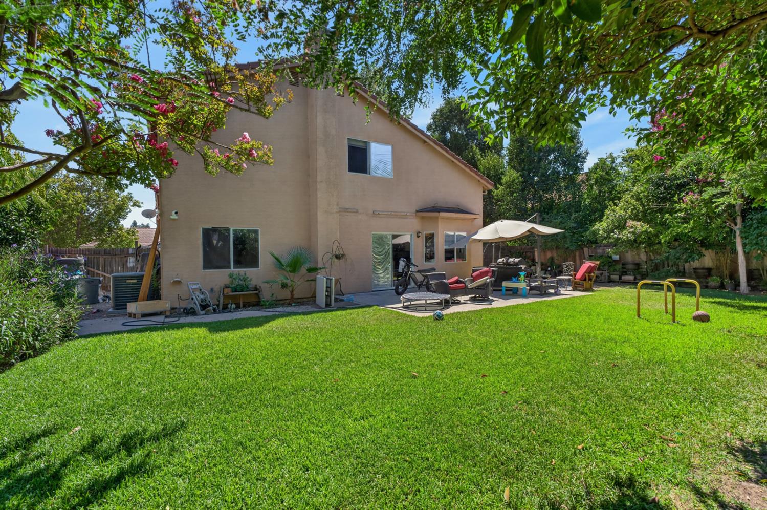 5281 Francesca Street