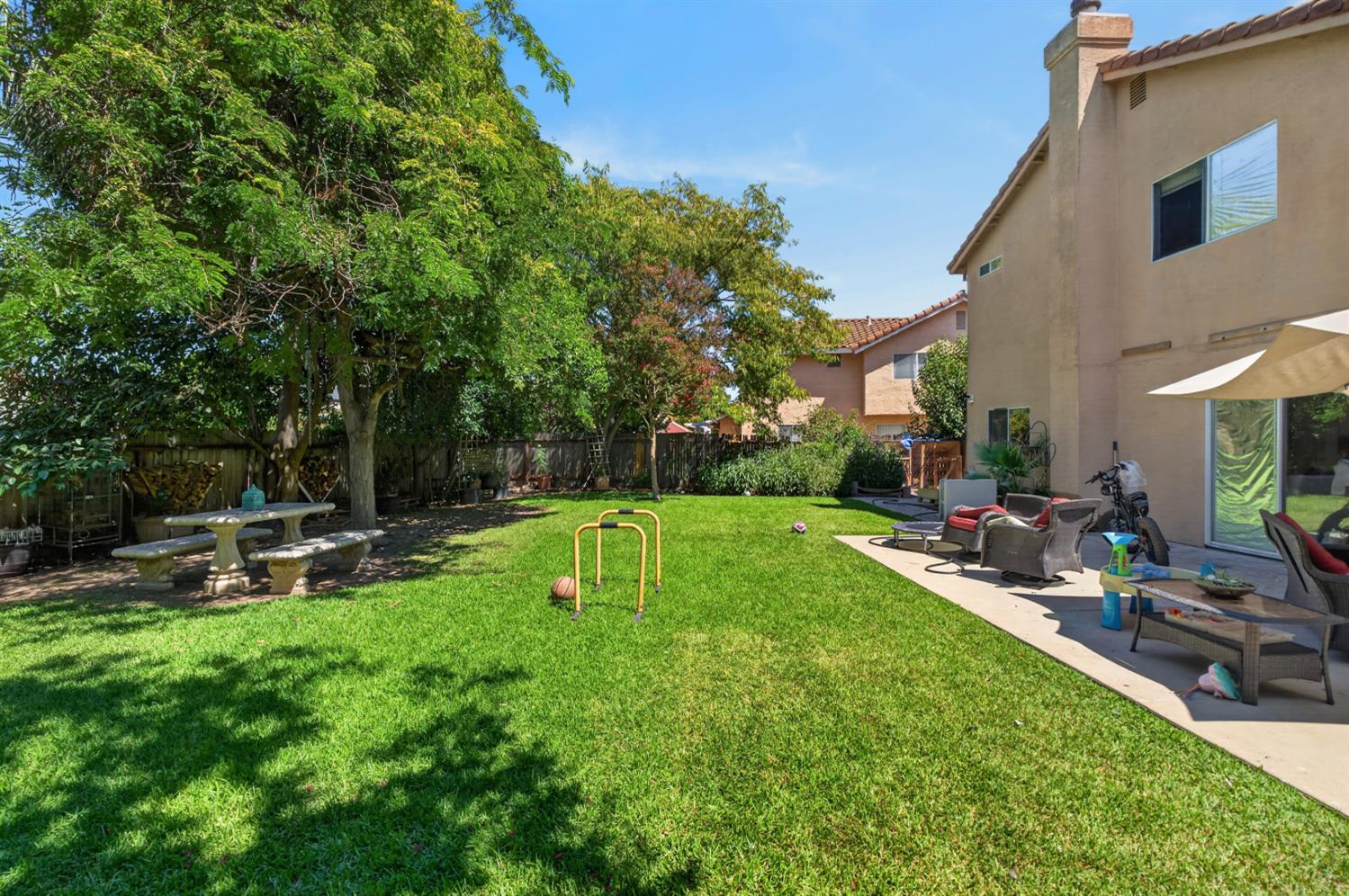 5281 Francesca Street