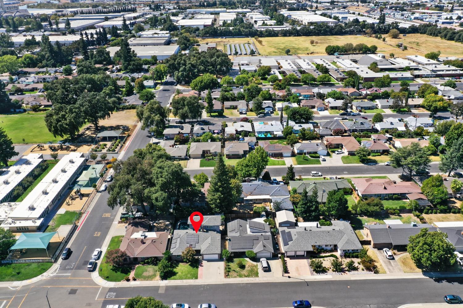 1172 Fallbrook Street