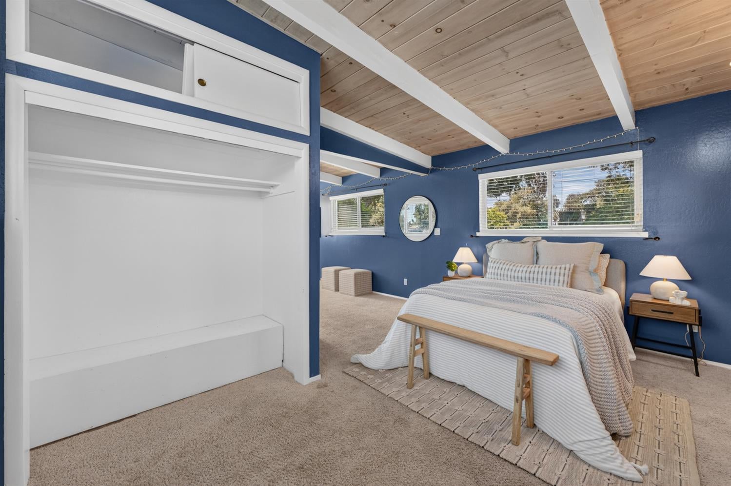 1172 Fallbrook Street
