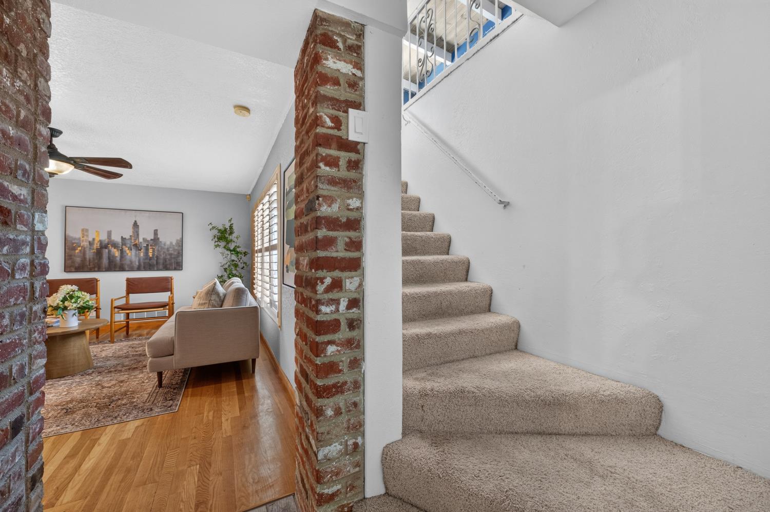 1172 Fallbrook Street