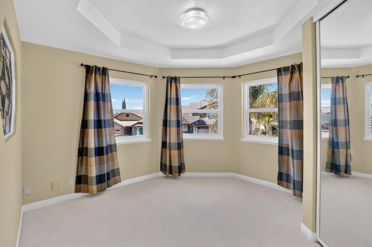 1917 Windward Point