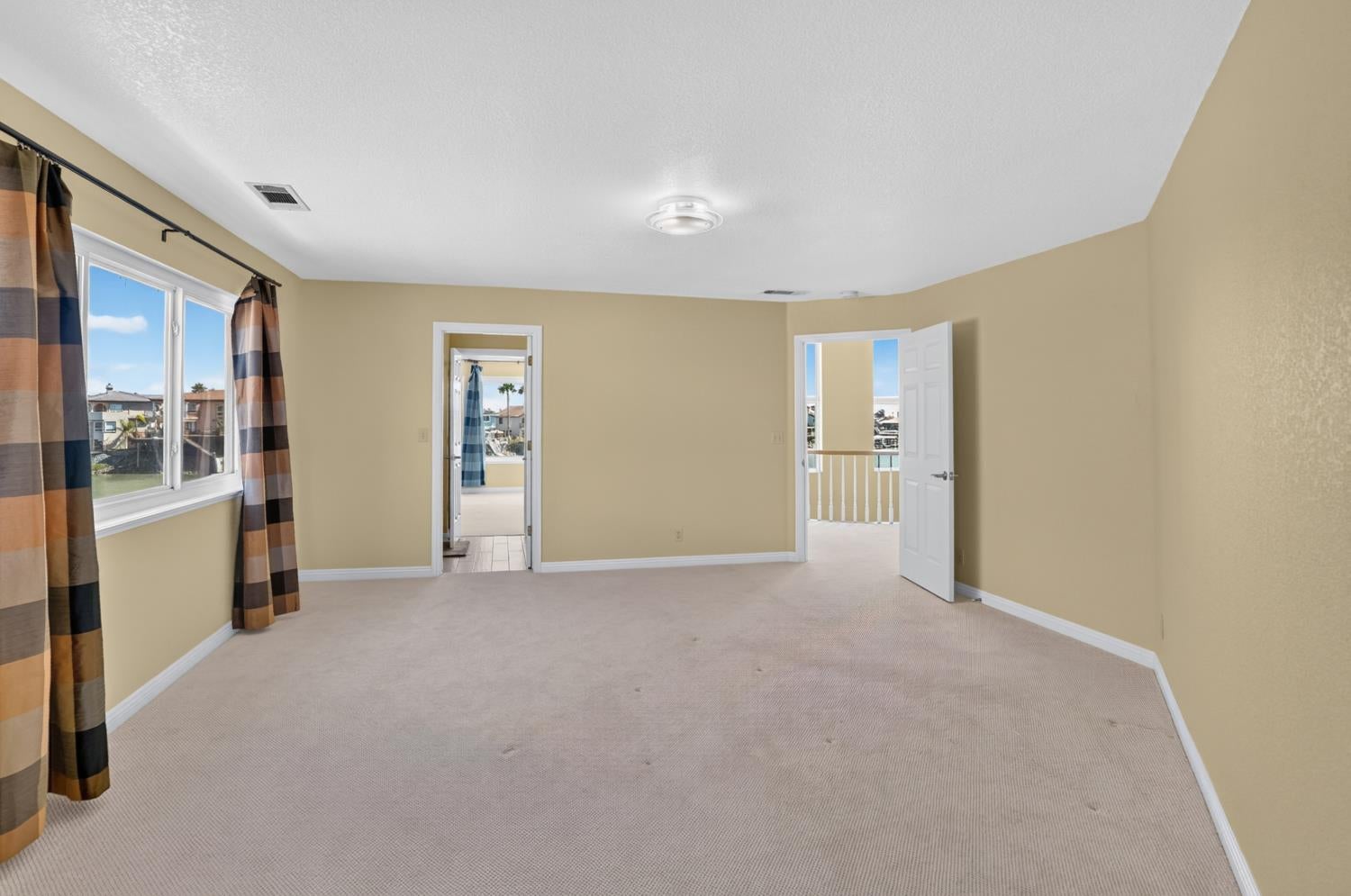 1917 Windward Point
