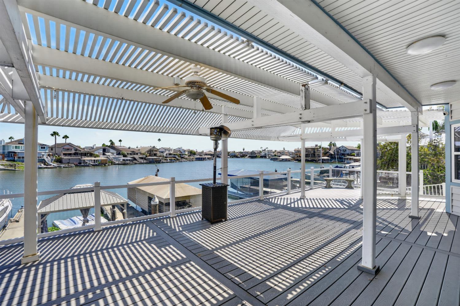 1917 Windward Point