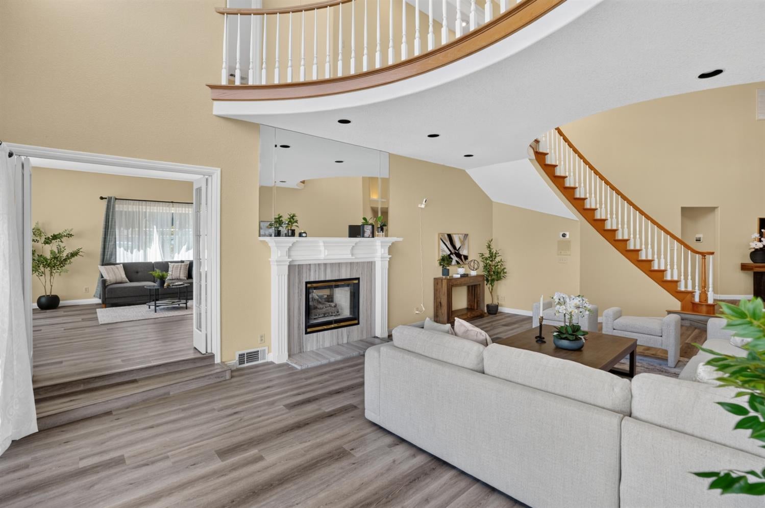 1917 Windward Point